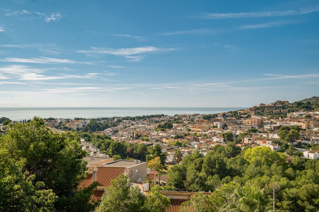 Дом в Сегюр-де-Калафель, Испания, 244 м² - фото 3