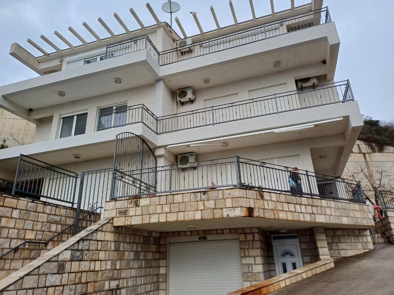 Вилла в Режевичах, Черногория, 279 м² - фото 14