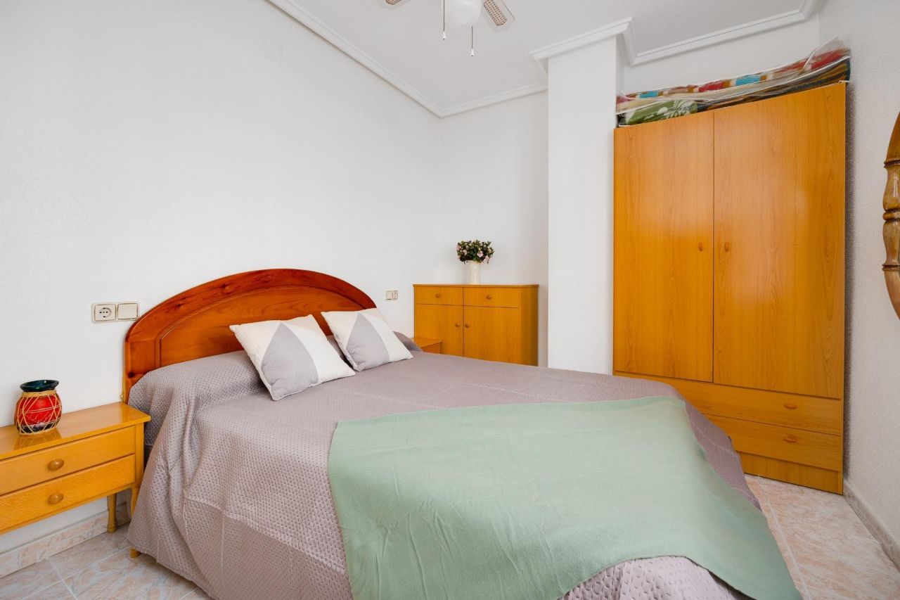 Квартира в Торревьехе, Испания, 60 м² - фото 10