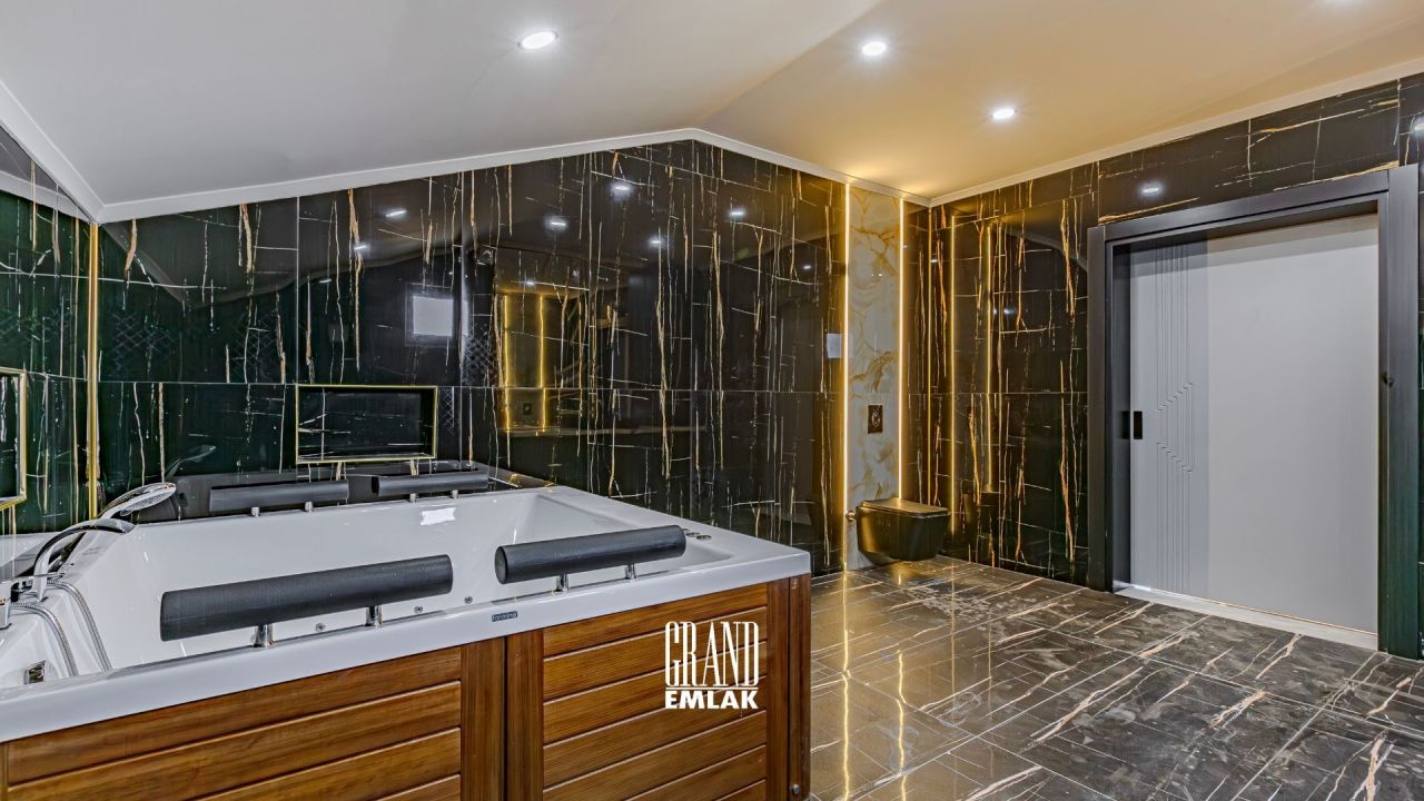 Вилла в Анталии, Турция, 650 м² - фото 16