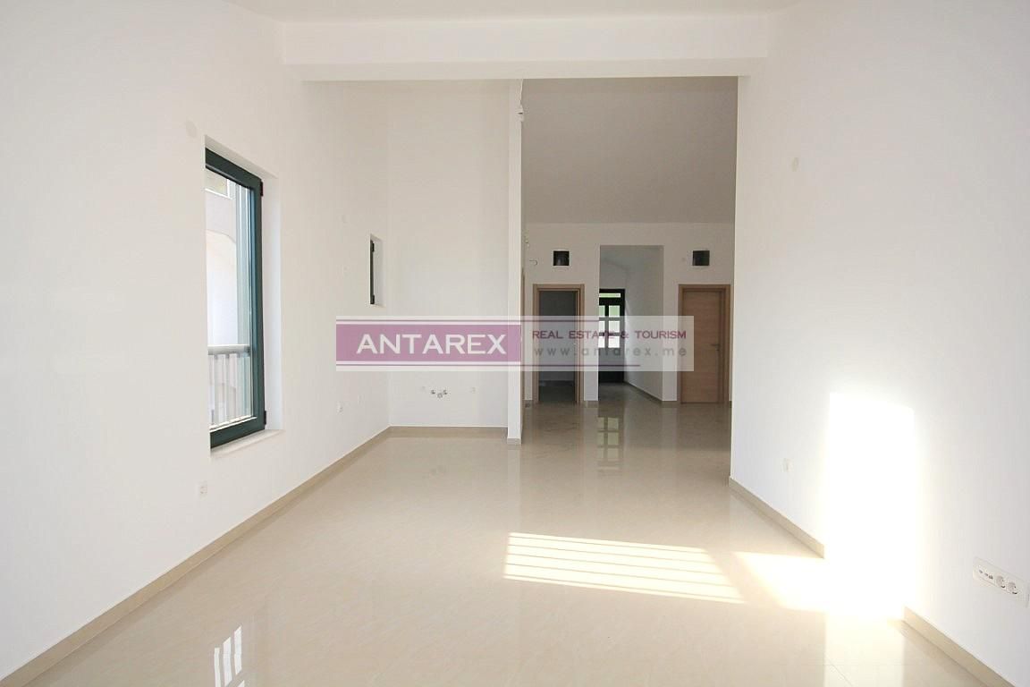 Апартаменты в Игало, Черногория, 97 м² - фото 4