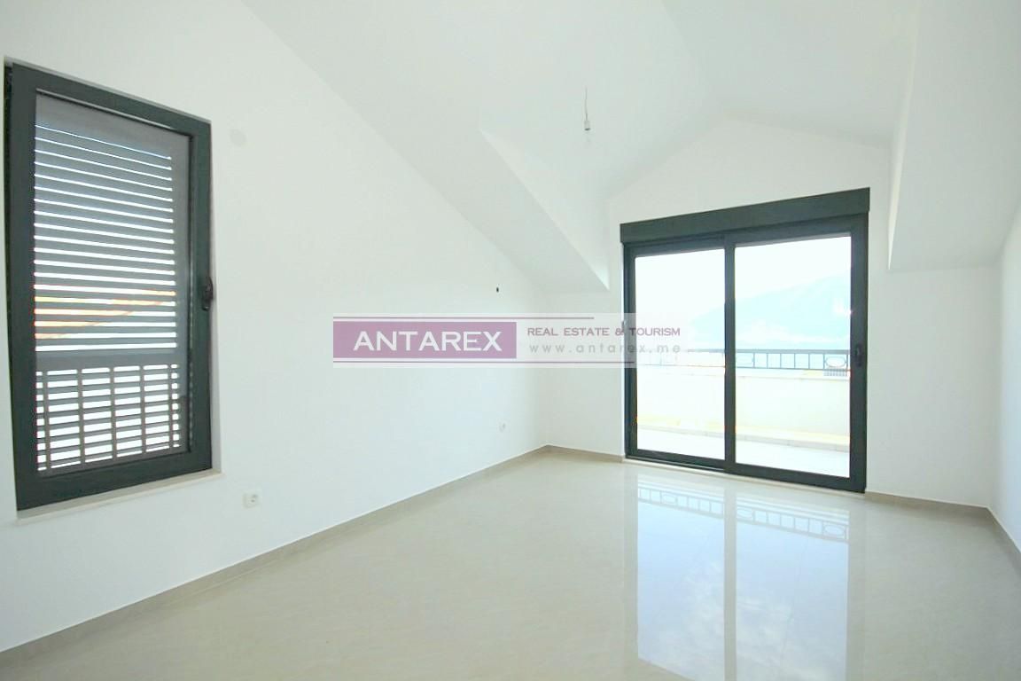 Апартаменты в Игало, Черногория, 97 м² - фото 6