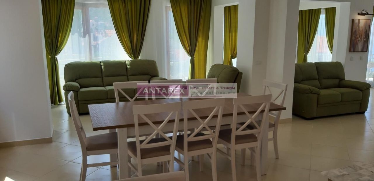 Вилла в Святом Стефане, Черногория, 354 м² - фото 7