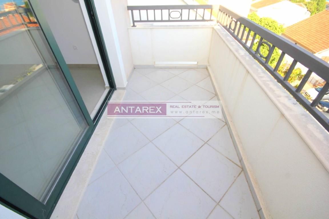 Апартаменты в Игало, Черногория, 97 м² - фото 9