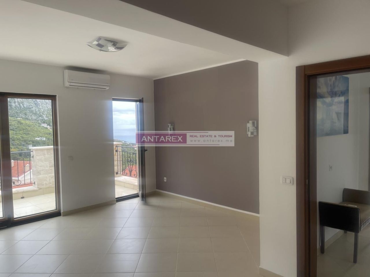 Вилла в Святом Стефане, Черногория, 354 м² - фото 10