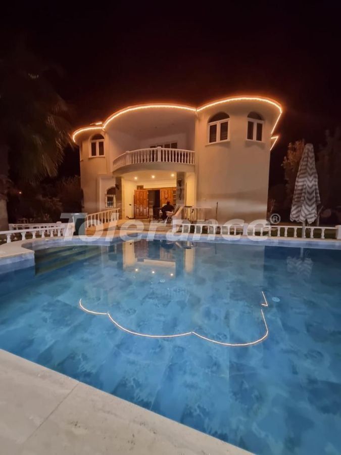 Вилла в Белеке, Турция, 350 м² - фото 4