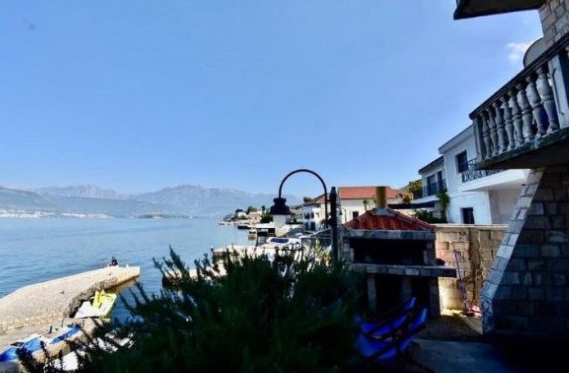 Дом в Крашичах, Черногория, 210 м² - фото 3