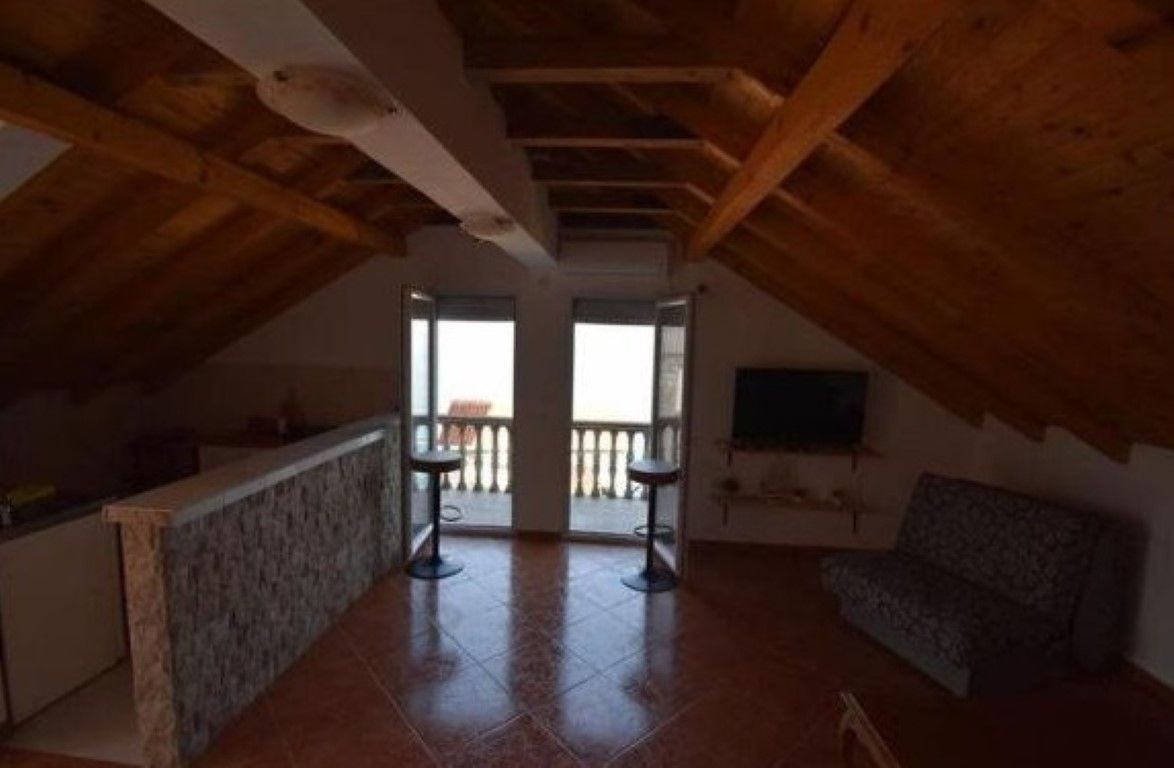 Дом в Крашичах, Черногория, 210 м² - фото 7