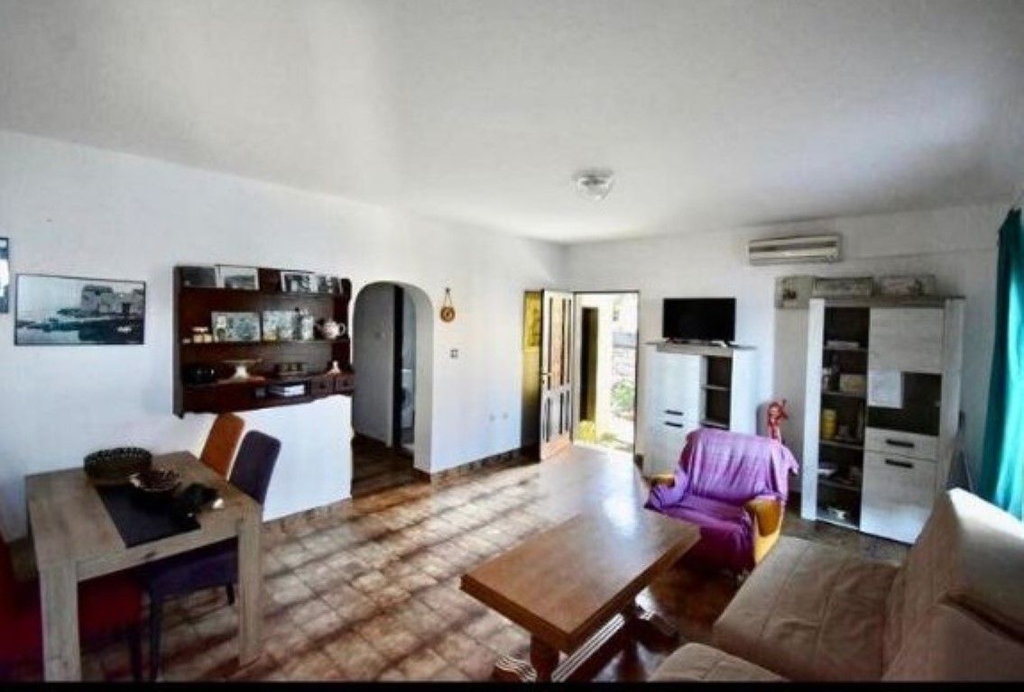 Дом в Крашичах, Черногория, 210 м² - фото 4