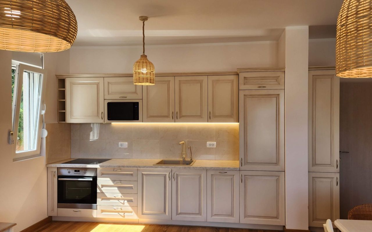 Квартира в Будве, Черногория, 65 м² - фото 12