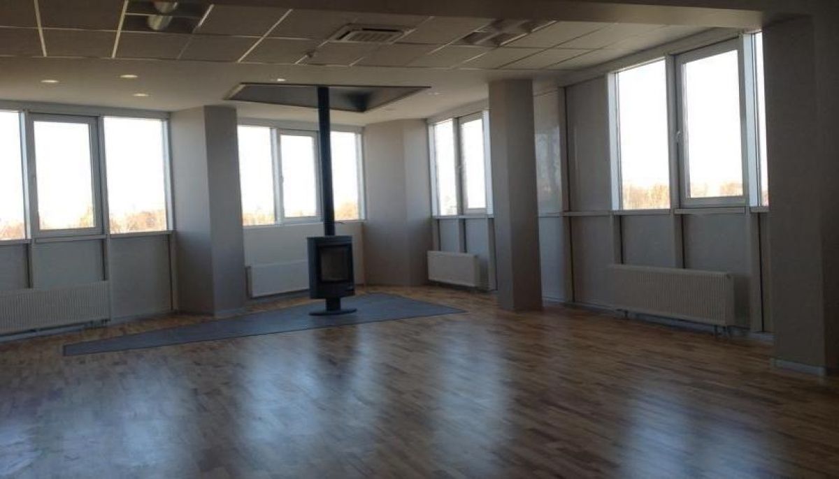 Коммерческая недвижимость в Риге, Латвия, 1 000 м² - фото 4