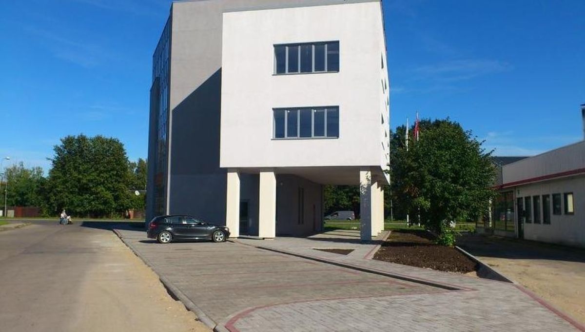 Коммерческая недвижимость в Риге, Латвия, 1 000 м² - фото 7