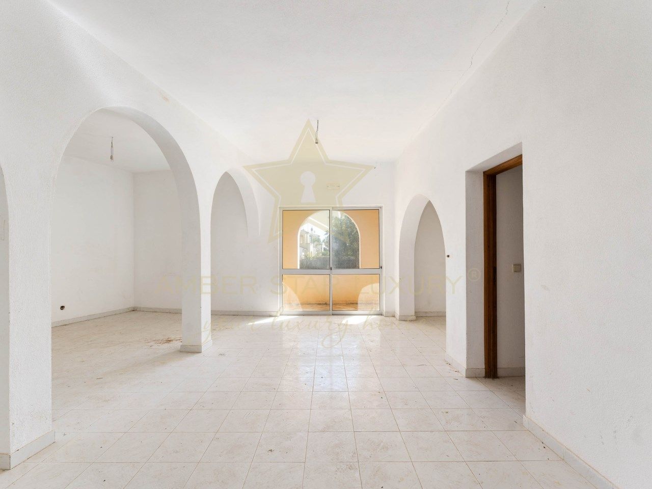 Магазин в Картейра, Португалия, 365 м² - фото 6