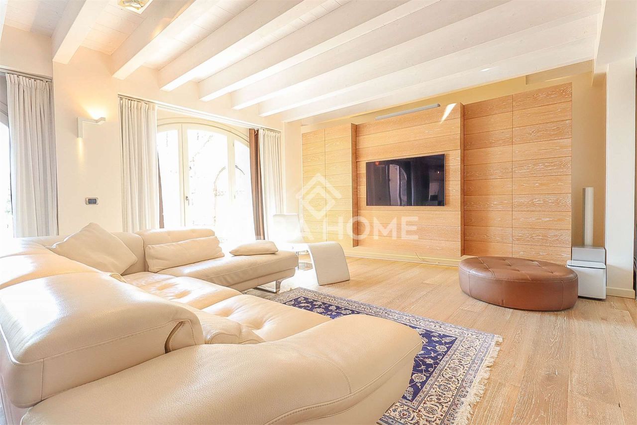 Вилла Via San Bartolomeo, Италия, 250 м² - фото 11