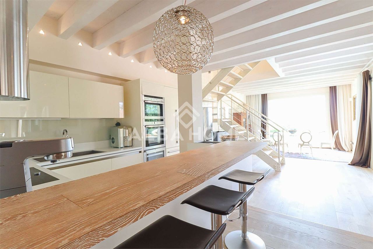 Вилла Via San Bartolomeo, Италия, 250 м² - фото 13