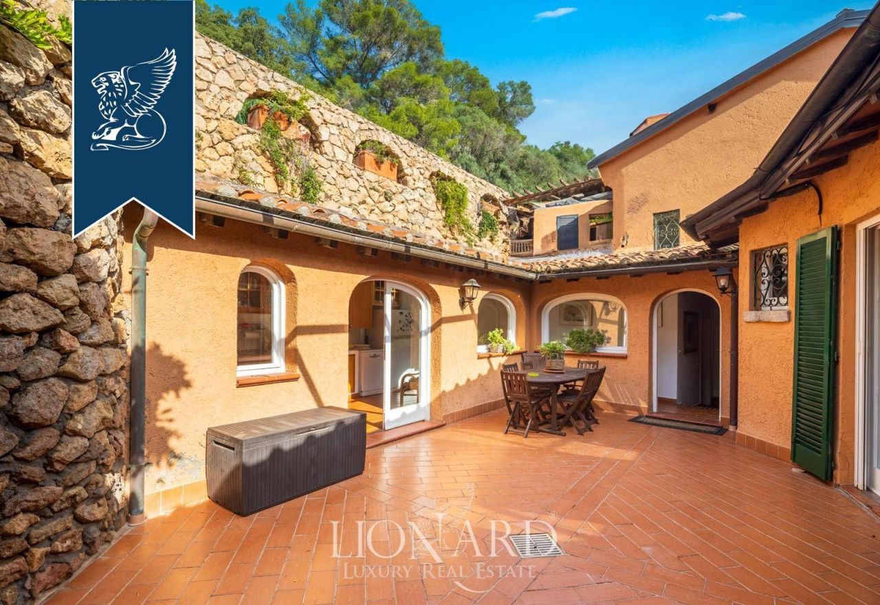 Вилла в Монте-Арджентарио, Италия, 350 м² - фото 3