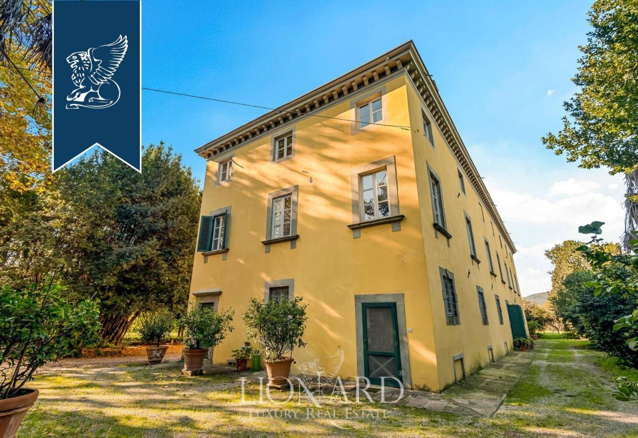 Вилла в Лукке, Италия, 1 700 м² - фото 3