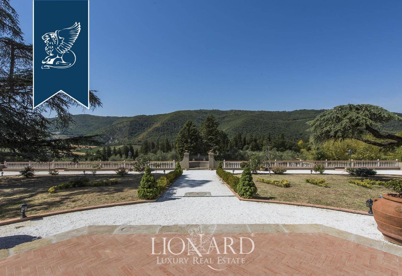 Вилла во Флоренции, Италия, 2 100 м² - фото 6