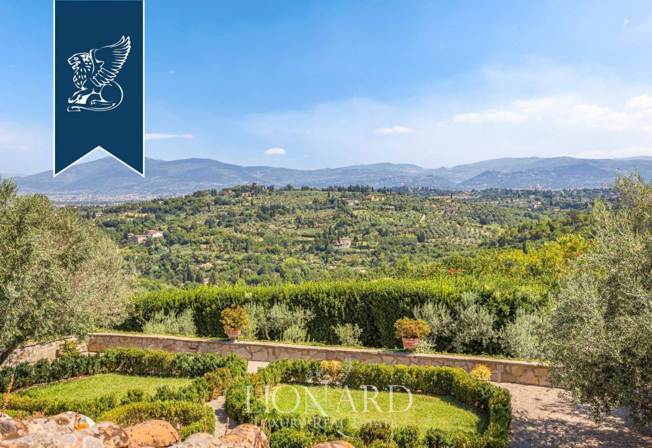 Вилла во Флоренции, Италия, 715 м² - фото 9