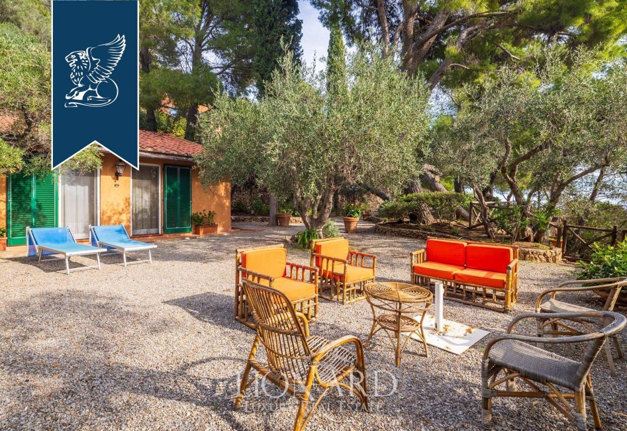 Вилла в Монте-Арджентарио, Италия, 350 м² - фото 11