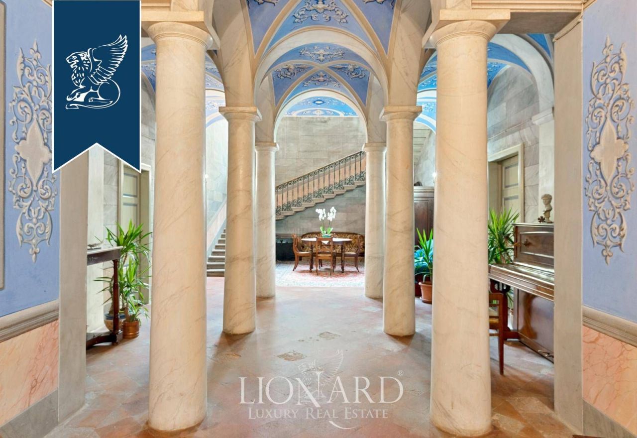 Вилла в Пистое, Италия, 1 400 м² - фото 12