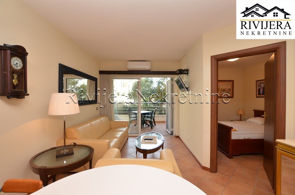 Квартира в Херцег-Нови, Черногория, 48 м² - фото 3