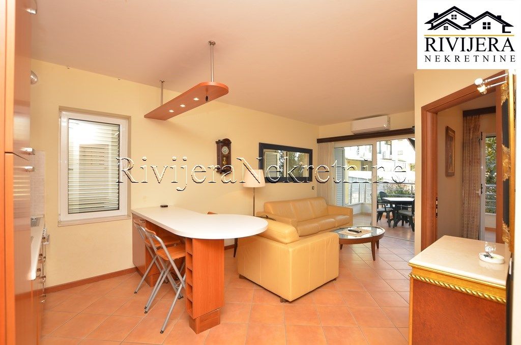 Квартира в Херцег-Нови, Черногория, 48 м² - фото 7