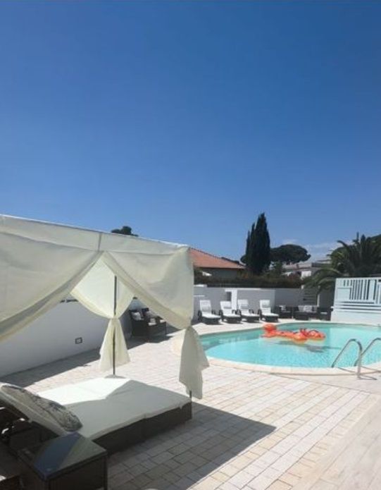 Вилла в Сан-Феличе-Чирчео, Италия, 180 м² - фото 13