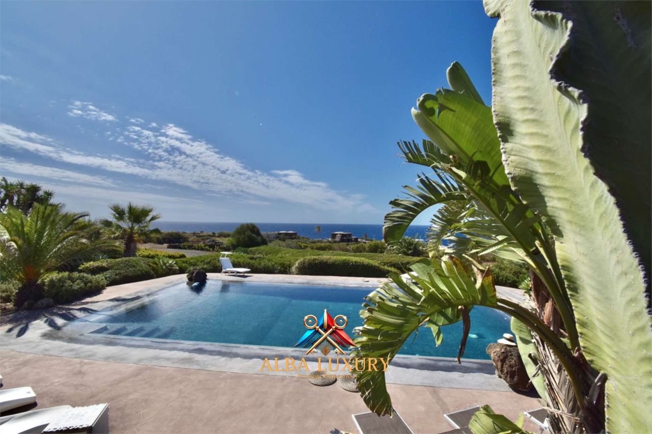 Вилла на о-ве Пантеллерия, Италия, 770 м² - фото 6