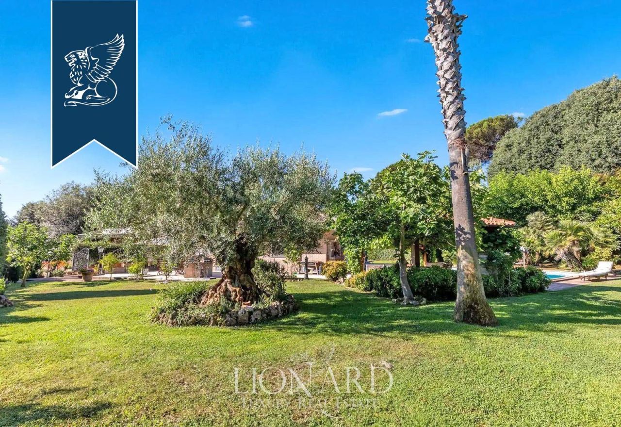 Вилла в Риме, Италия, 500 м² - фото 6