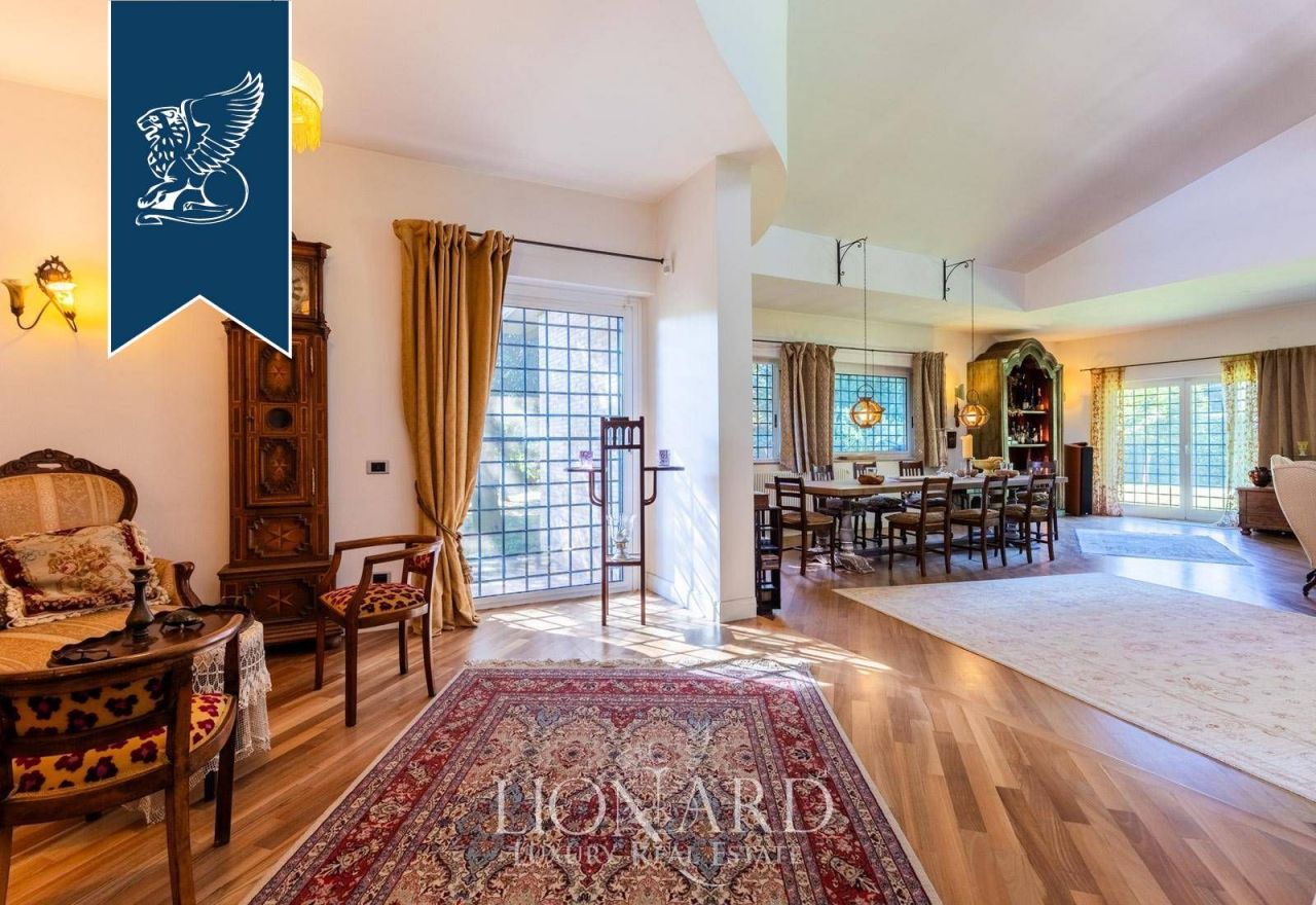 Вилла в Риме, Италия, 500 м² - фото 16