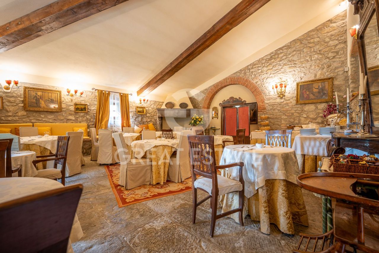 Дом в Кортоне, Италия, 944 м² - фото 13