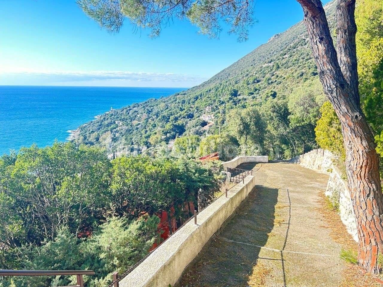 Апартаменты в Сан-Феличе-Чирчео, Италия, 135 м² - фото 2