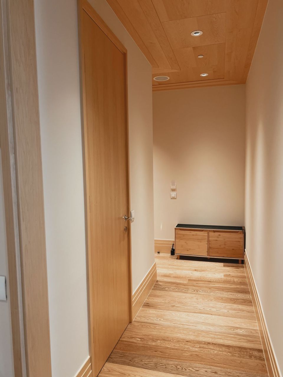 Квартира в Тивате, Черногория, 78 м² - фото 9