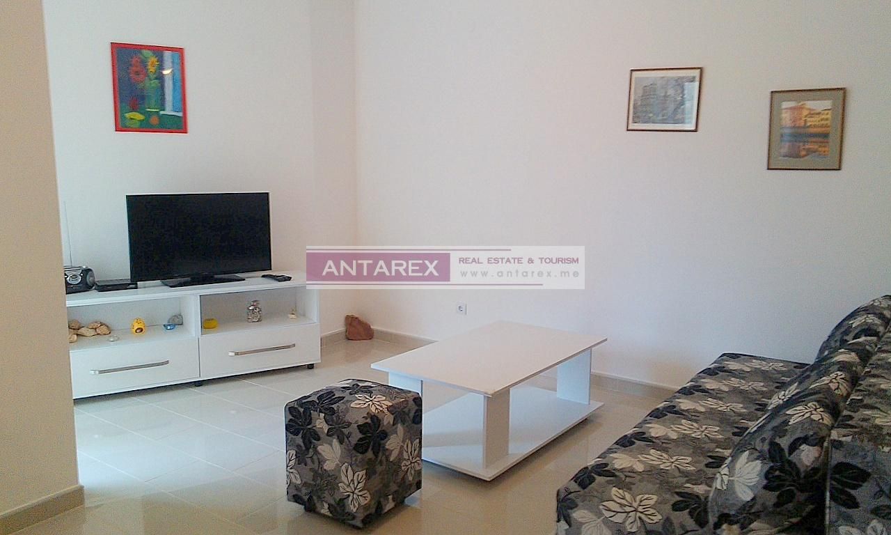 Апартаменты в Игало, Черногория, 70 м² - фото 4