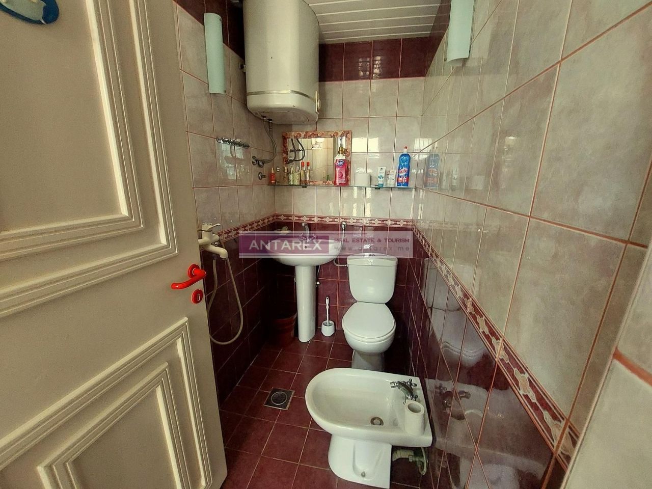 Вилла в Биеле, Черногория, 146 м² - фото 11