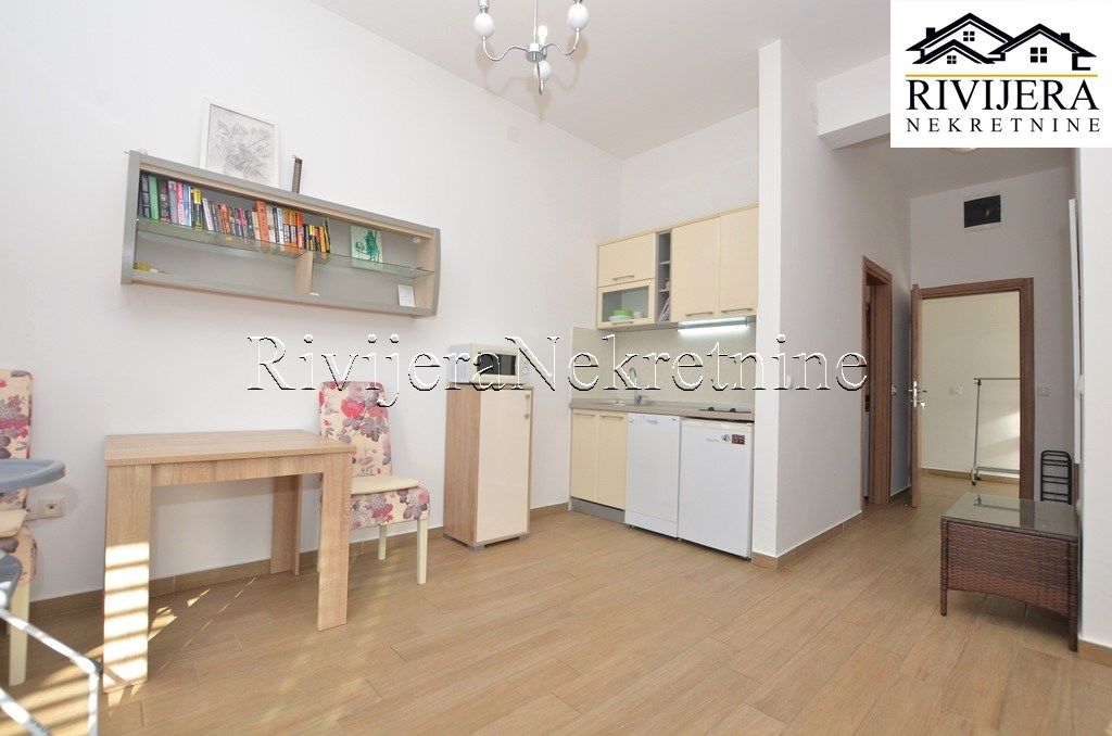 Дом в Херцег-Нови, Черногория, 256 м² - фото 11