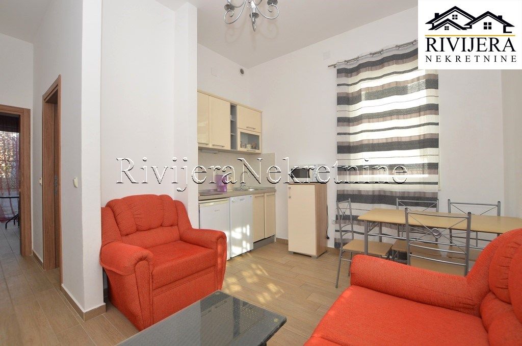 Дом в Херцег-Нови, Черногория, 256 м² - фото 9