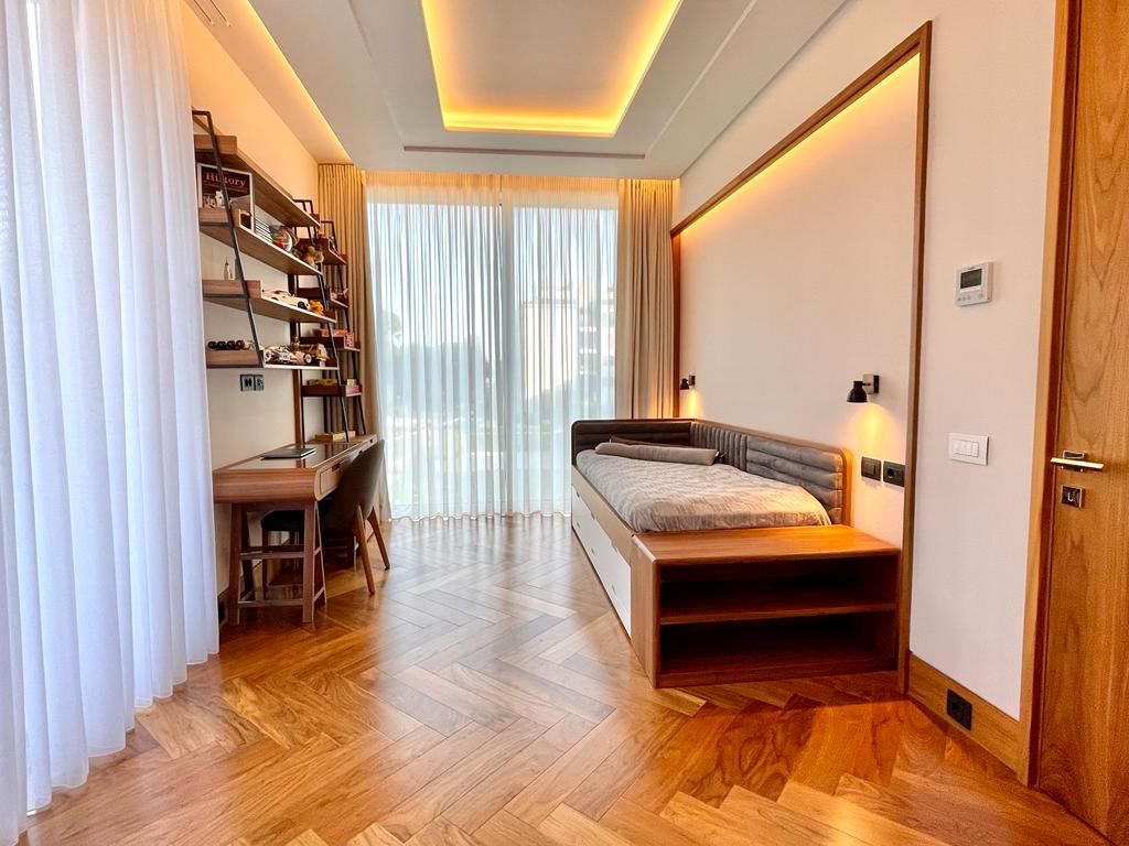 Квартира в Тивате, Черногория, 146 м² - фото 14