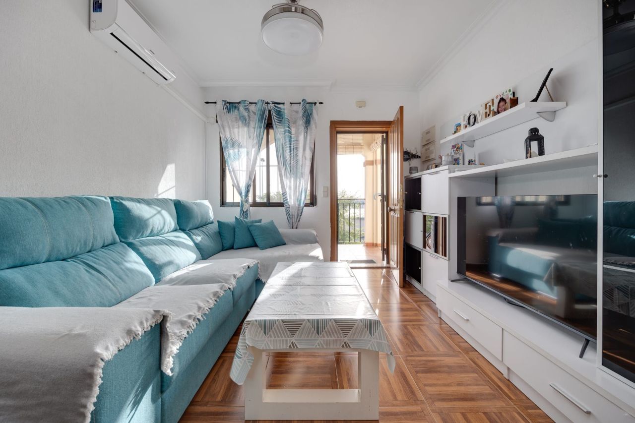 Апартаменты в Торревьехе, Испания, 69 м² - фото 4