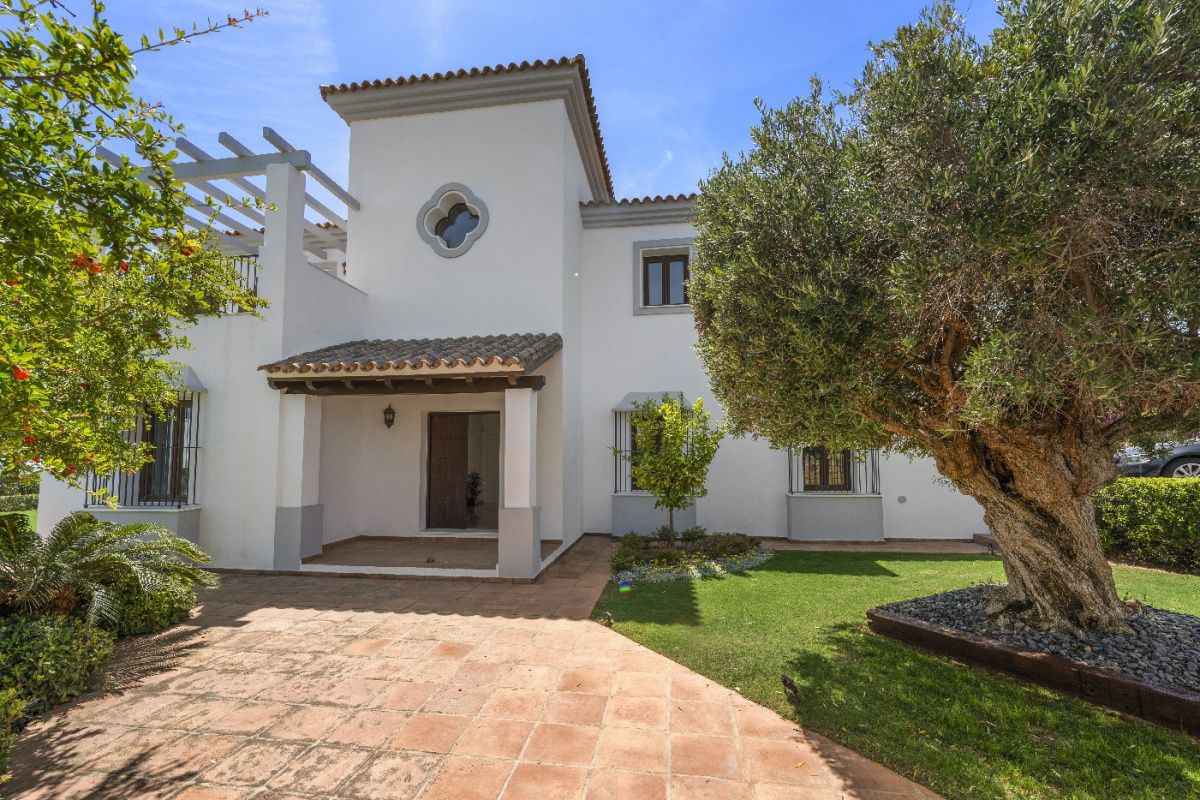 Дом на Коста-дель-Соль, Испания, 390 м² - фото 10