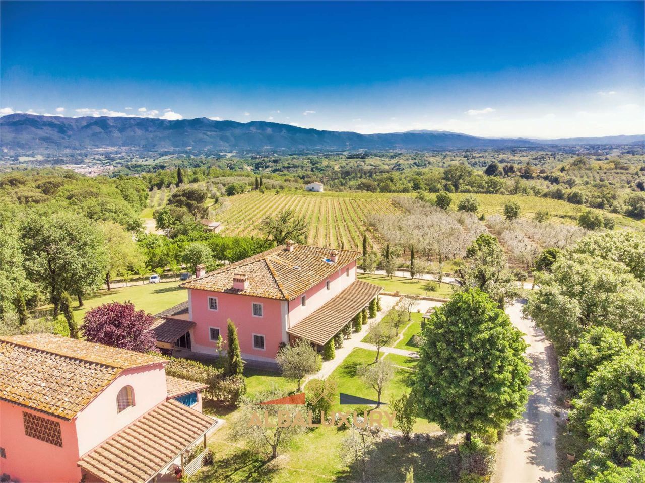 Вилла Via di moncioni, Италия, 1 600 м² - фото 13