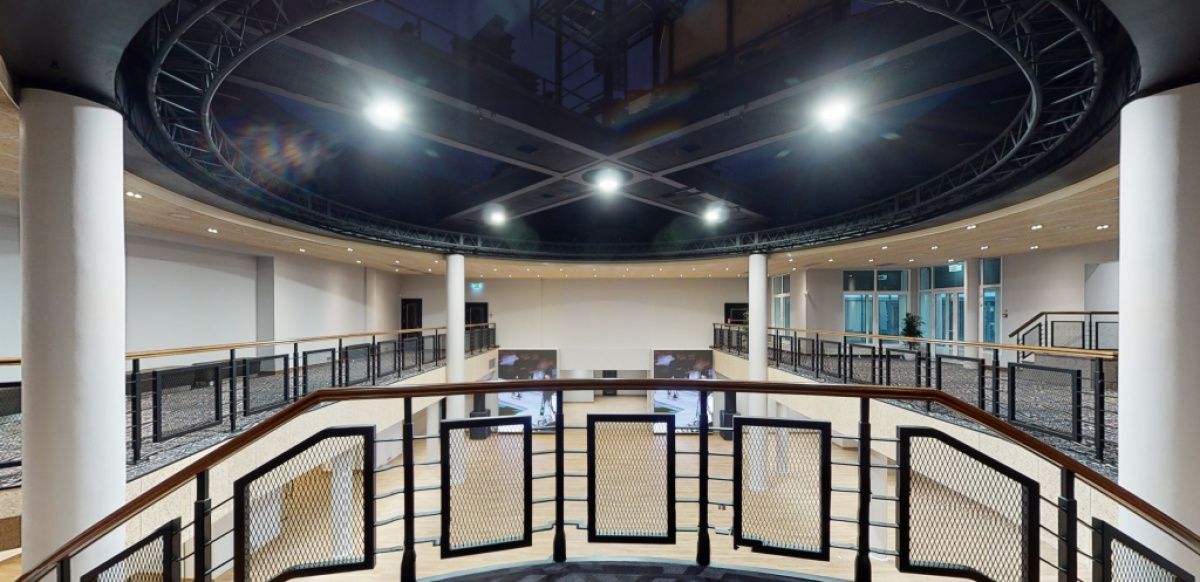 Коммерческая недвижимость в Риге, Латвия, 2 094 м² - фото 3