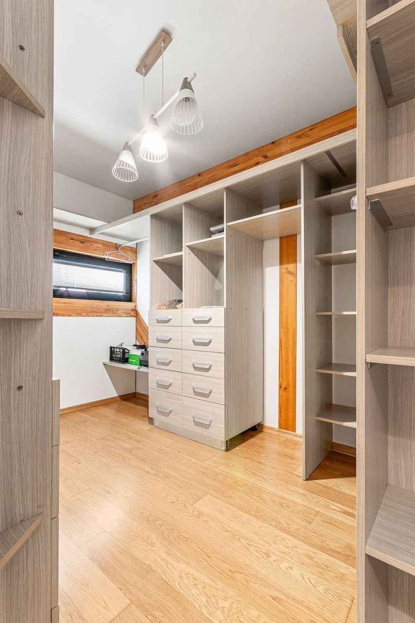 Дом в Тивате, Черногория, 220 м² - фото 8