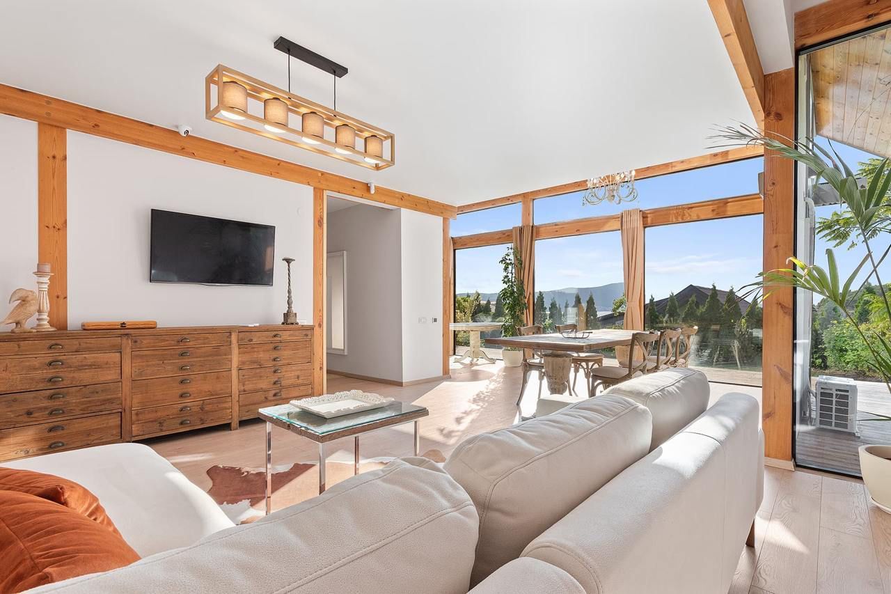 Дом в Тивате, Черногория, 220 м² - фото 3