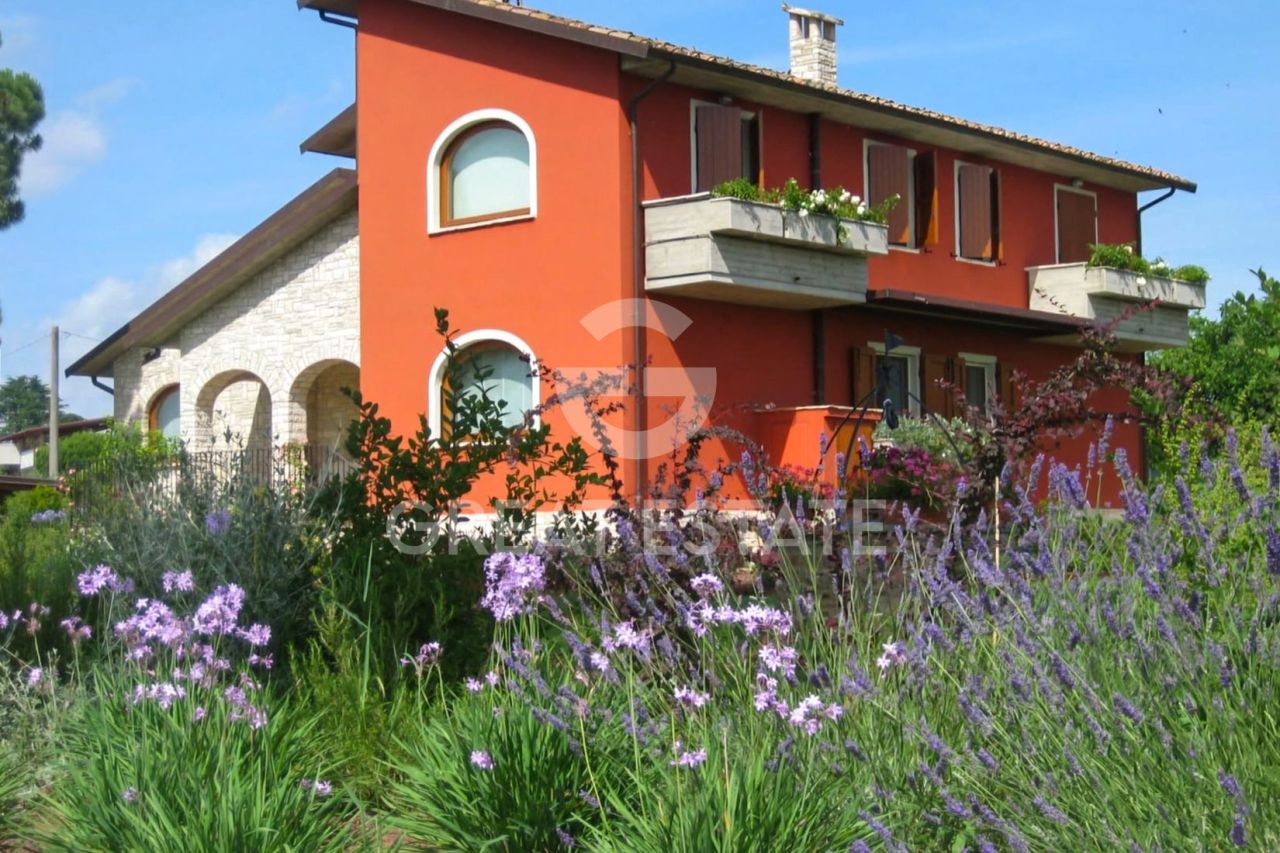 Дом в Кастильоне-дель-Лаго, Италия, 368.65 м² - фото 5