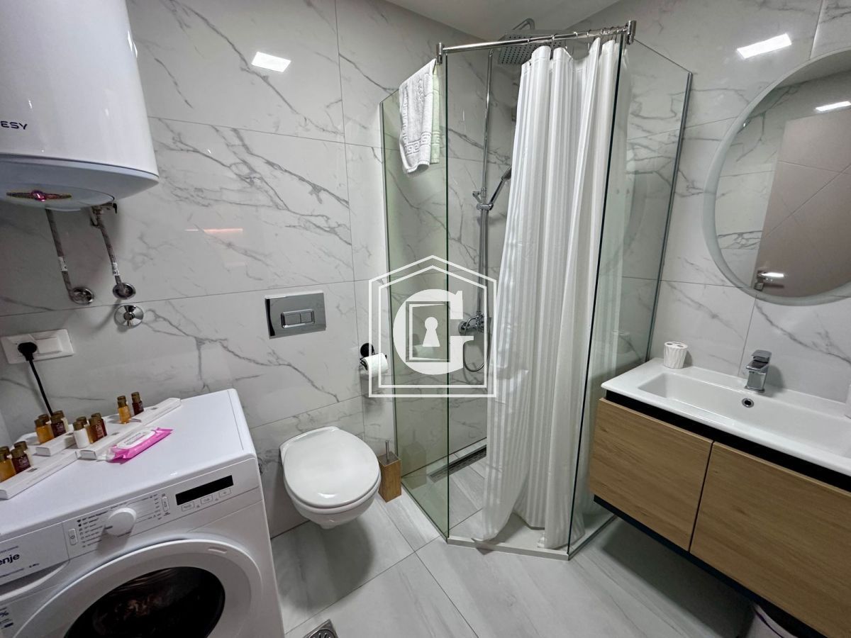 Апартаменты в Святом Стефане, Черногория, 67 м² - фото 18