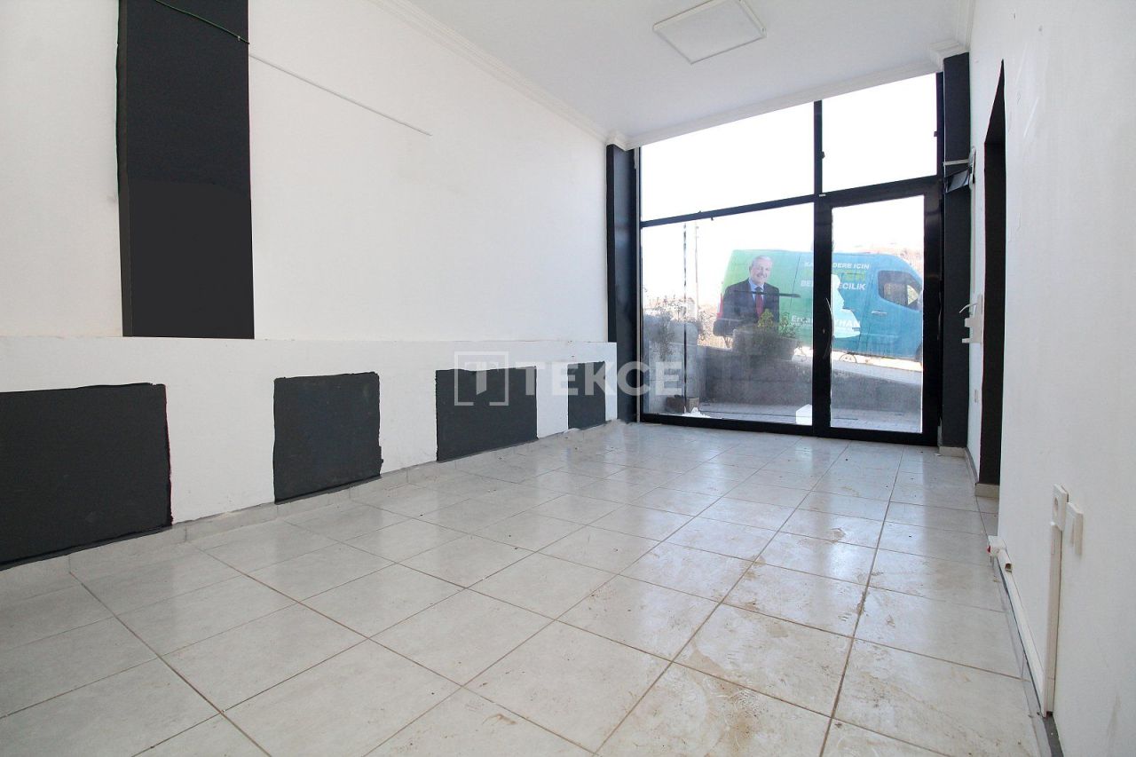 Магазин Алтынова, Турция, 20 м² - фото 8