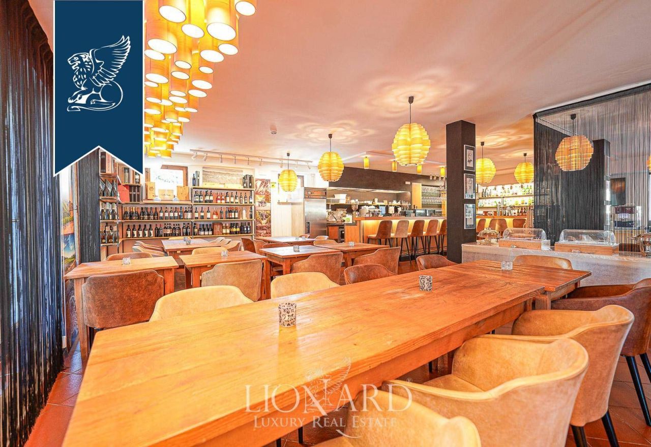 Отель, гостиница в Греве-ин-Кьянти, Италия, 800 м² - фото 3