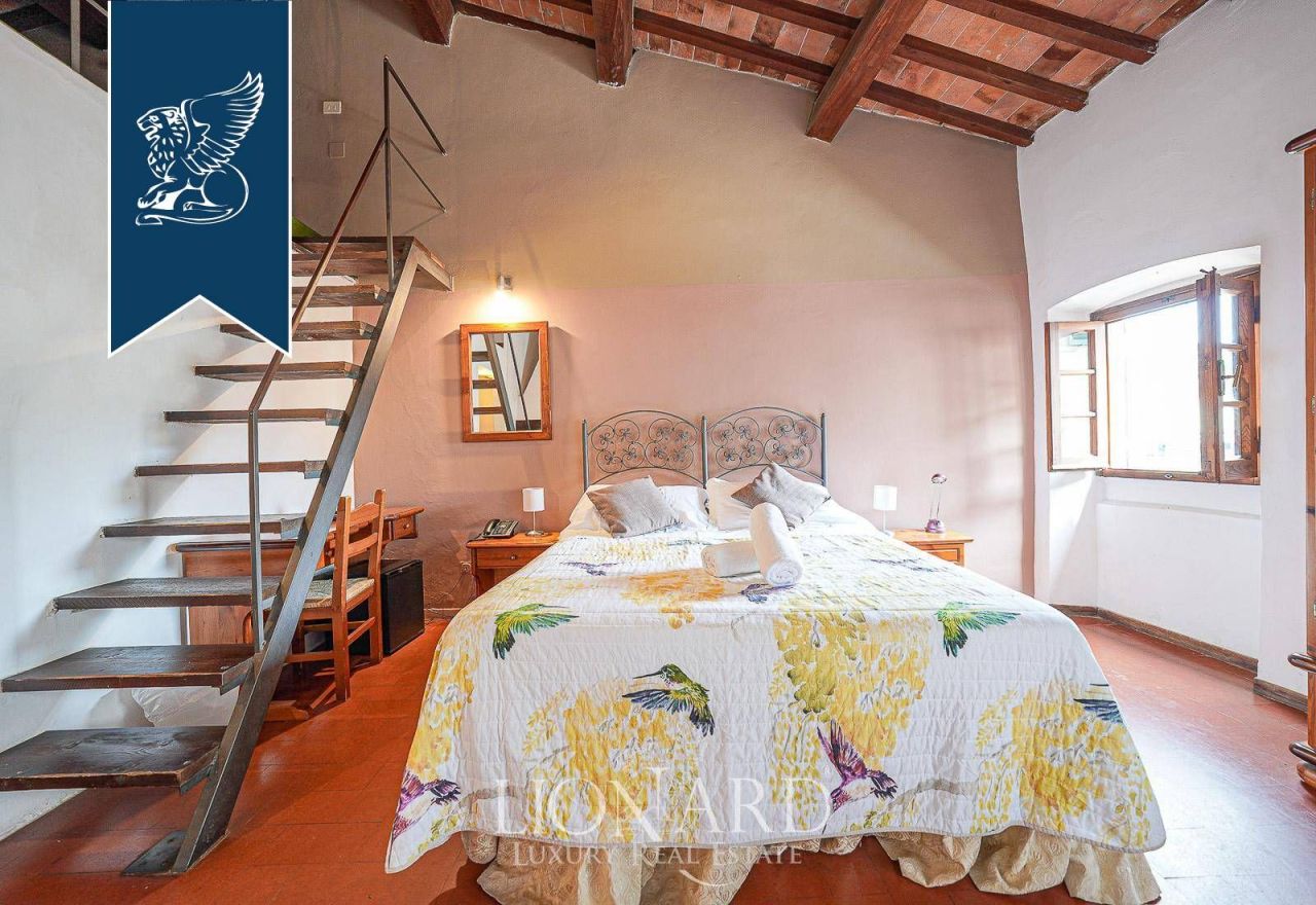 Отель, гостиница в Греве-ин-Кьянти, Италия, 800 м² - фото 7